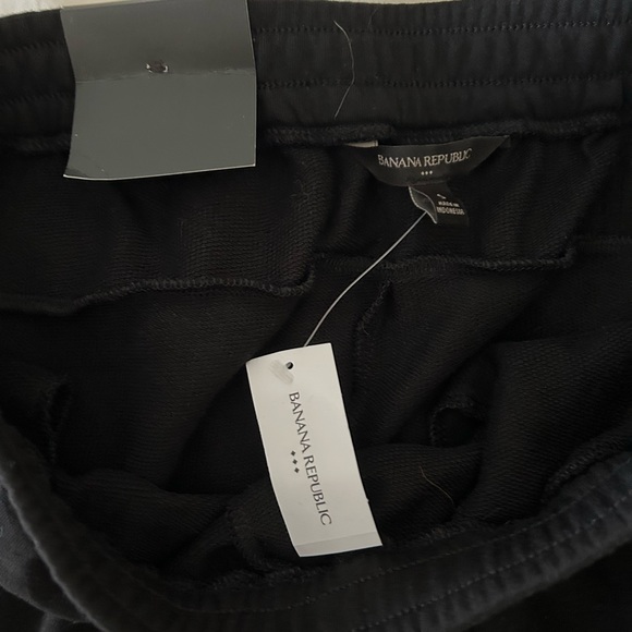 NWT Banana republic sweatpants! - Picture 5 of 5
